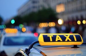 Веселые и неожиданные сообщения в службе такси