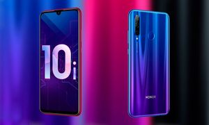 Huawei представила в России смартфон Honor 10i