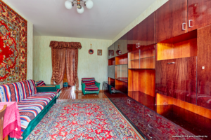 Назад в СССР: за $52 500 в Минске продают квартиру, удивительным образом сохранившую атмосферу 1970-х