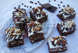 Домашние бисквитные шоколадные пирожные – пошаговый фото рецепт