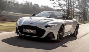 Aston Martin DBS Volante 2019 – шикарный спорткар стал кабриолетом