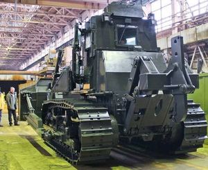 В Челябинске соберут первый боевой трактор                     (4 фото + 1 видео)