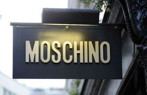 Бренд Moschino обвиняют в расизме