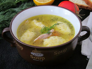 Куриный суп с творожными клёцками