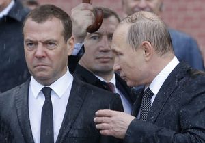 Политолог А.Шешенин о вероятном преемнике Путина: У него есть несколько неоспоримых качеств, которые устраивают власть