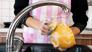  Вещи, которым средство для мытья посуды может нанести ущерб