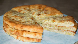 Замечательные осетинские пироги с капустой и сыром 
