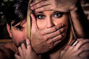 Изнасилования в РФ: мифы и факты