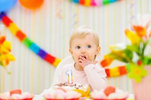 Первый день рождения ребенка: идеи для декора