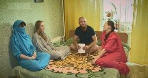 Как живется Ивану и его женам в православном гареме: у "султана" 4 жены и 13 детей