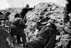 «Неизвестное сражение в Сталинграде»: как 33 красноармейца отбили атаку 70 танков