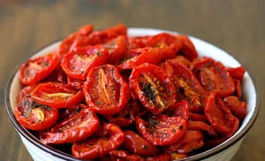 Ставим помидоры в духовку: вкуснота может храниться месяцами