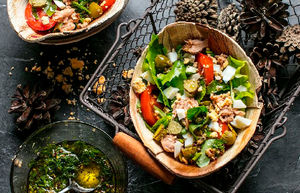 8 вкусных овощных салатов, которыми не стыдно угостить гостей