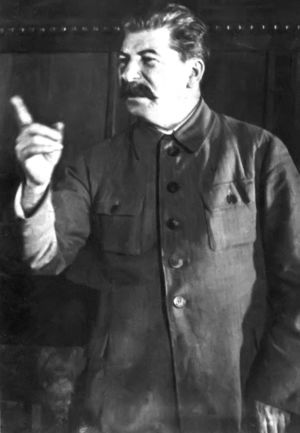 Сталин: Вы историю изучали? Эйзенштейн: Более или менее...