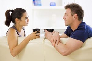 Как начать отношения с девушкой: советы и примеры