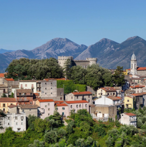 Этот регион Италии станет платить вам €700 в месяц за то, что вы будете здесь жить