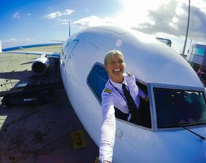 Шведская красавица-пилот стала звездой Instagram