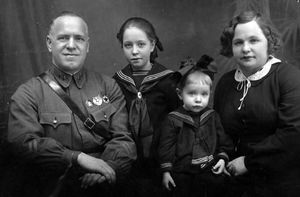 Сколько было «фронтовых жён» у маршала Жукова
