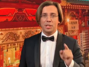 Галкин снял юмористическое видео про доставшееся от Киркорова пальто