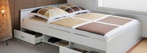 Двуспальная кровать с системой хранения