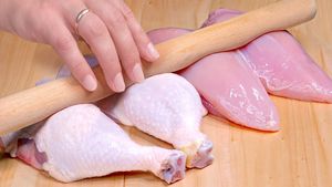 Как разделать и  какие блюда я готовлю ровно из одной курицы