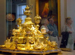 В Дрездене из музея украли драгоценности на миллиард евро