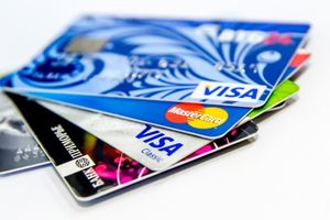 Как крадут деньги с банковских карт: секреты мошенников