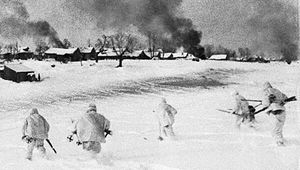 «Продолжали стрелять из горящих домов»: сколько немцев уничтожили тринадцать героев Красновки