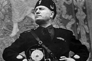 Бенито Муссолини был агентом МИ-5