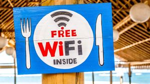 Россиян предупредили об опасности бесплатного Wi-Fi