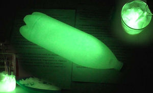 Вечный фонарик из пластиковой бутылки: светит без батареек