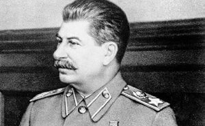 Почему Сталин был против переноса столицы из Москвы в Ленинград