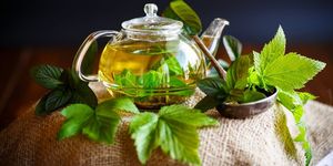 Чай из листьев смородины: витамины натурального происхождения
