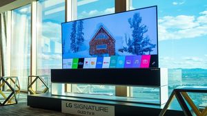 CES 2020: LG выпустит в продажу сворачивающийся в рулон телевизор за $60 000
