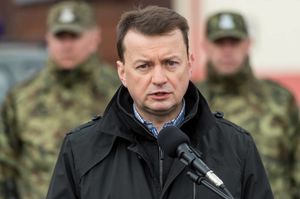 Глава МВД Польши назвал генерала Черняховского "бандитом"