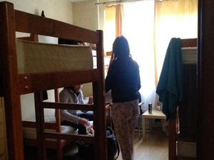 "Месяц доработаю и увольняюсь": незаметные ужасы российских хостелов Что нужно знать, чтобы выжить в ночлежках
