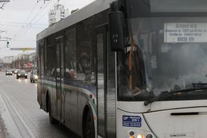 Просят наличные в обмен на перевод: Уфимцев предупреждают о новом виде мошенничества в общественном транспорте