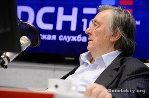 Проханов предлагает признать ЛДНР и заключить военное соглашение для защиты от Киева