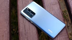 В смартфонах Huawei P40 обнаружили шпионскую функцию