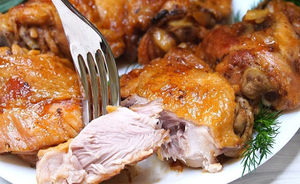 Супер быстрое и сочное мясо: курица в пиве на сковороде