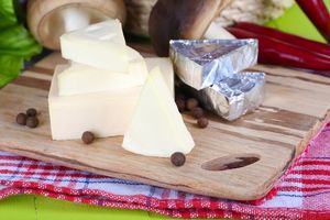 Готовим плавленый сыр из творога в домашних условиях
