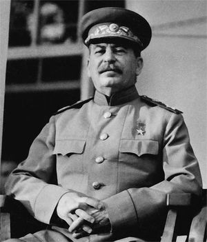 Как Сталин генералиссимусом стал