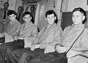 49 дней в океане: как авианосец США спас 4 советских солдат