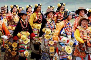 Этнические украшения женщин из разных стран мира