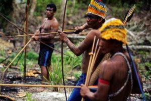 Как рыбачат и охотятся индейцы Амазонии