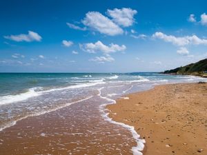 Азовское море — где лучше отдыхать летом?