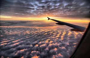 Земля в иллюминаторе: 30 невероятных пейзажей из окна самолета