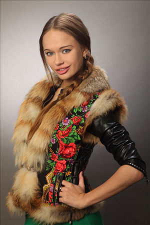 Из дурнушки в красавицу: 5 очаровательных российских актрис до и после преображения