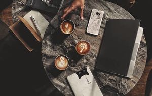 Работа со вкусом кофе: инстаграм, в котором находят самые уютные места для работы фрилансеров