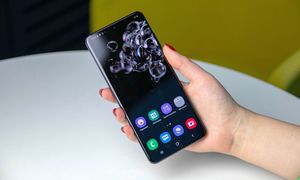 Какие смартфоны Samsung получат Android 13?